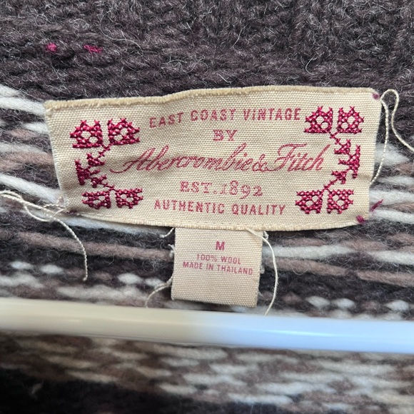 Abercrombie &Fitch cropped sweater - Picture 4 of 4